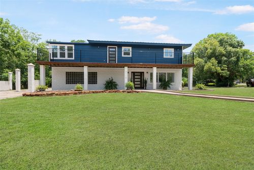 3119 Avenue H, Bay City, TX, 77414-7232 | Card Image
