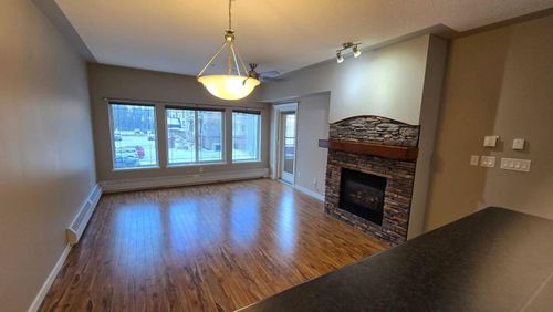 240-20 Discovery Ridge Close Sw, Calgary, AB, T3H5X4 | Card Image