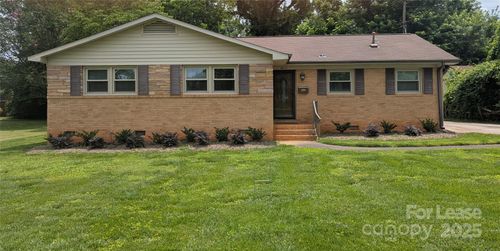 3813 Woodgreen Ter, Charlotte, NC, 28205-4546 | Card Image