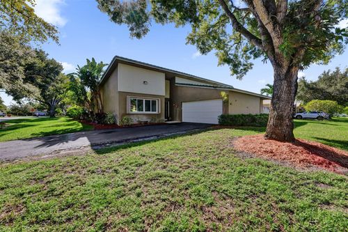 2739 Nw 122nd Ave, Coral Springs, FL, 33065-3235 | Card Image