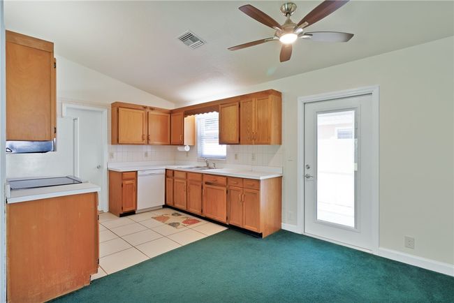 2225 86 Th Dr, House other with 2 bedrooms, 2 bathrooms and null parking in Vero Beach FL | Image 21