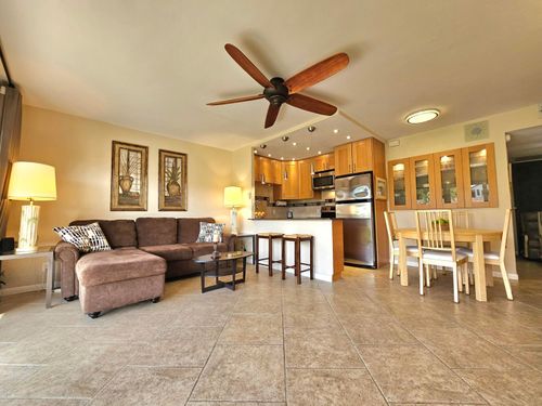 102-3208 Se 11th Street, Pompano Beach, FL, 33060 | Card Image