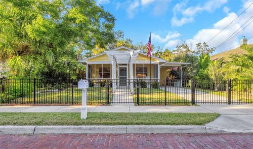 116 Read St, TARPON SPRINGS, FL, 34689-3240 | Card Image
