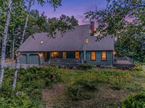 28 Foxglove Ln, Franconia, NH, 03580-8812 | Card Image