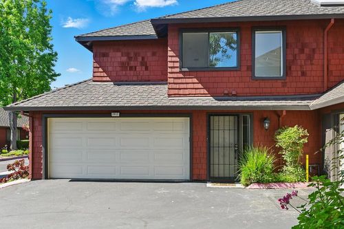 2612 Village Ct, Union City, CA, 94587-3176 | Card Image