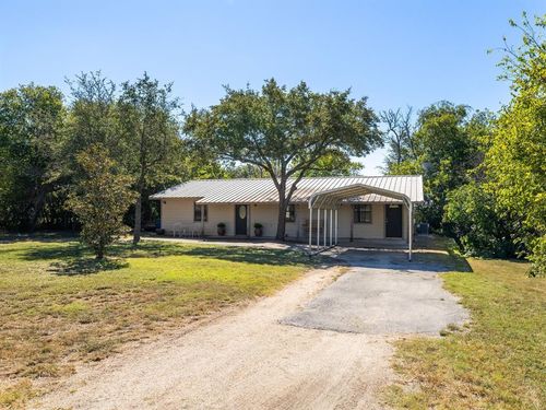 401 County Road 320, Bertram, TX, 78605-4118 | Card Image