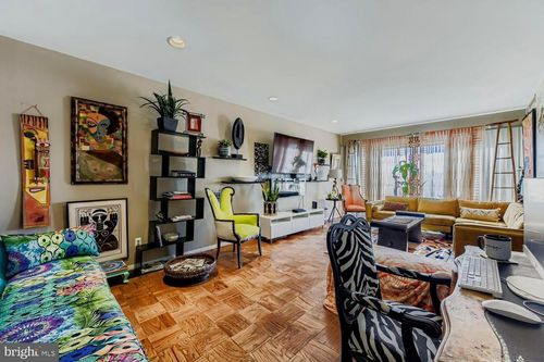 apt-508-3601 Clarks Ln, BALTIMORE, MD, 21215-2728 | Card Image