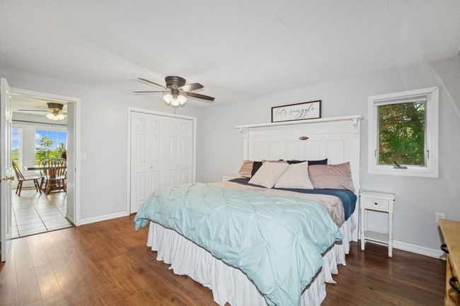 Living Room View 2 | Image 11