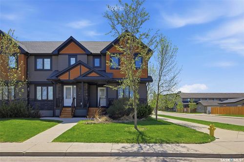 201 Rajput Way, Saskatoon, SK, S7P0A5 | Card Image