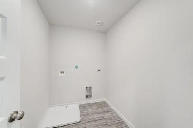 1004 Greenspointe Ave, House other with 4 bedrooms, 3 bathrooms and null parking in La Grange TX | Image 19