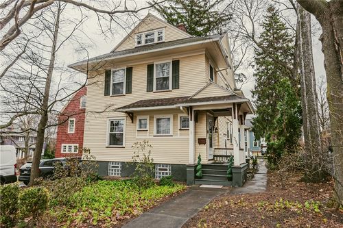332 Mount Vernon Ave, Rochester, NY, 14620-2708 | Card Image