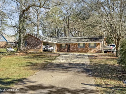 1019 Busy Ln, Summit, MS, 39666-7148 | Card Image