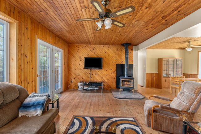 37 Mayhew Rd, House other with 3 bedrooms, 1 bathrooms and 6 parking in Carl ON | Image 26
