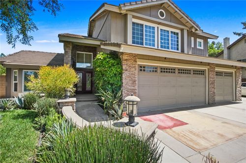 4725 Via Corona, Yorba Linda, CA, 92887-1823 | Card Image