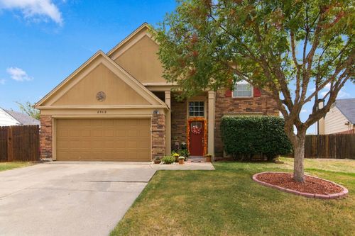 6808 Quail Meadow Drive, Watauga, TX, 76148 | Card Image