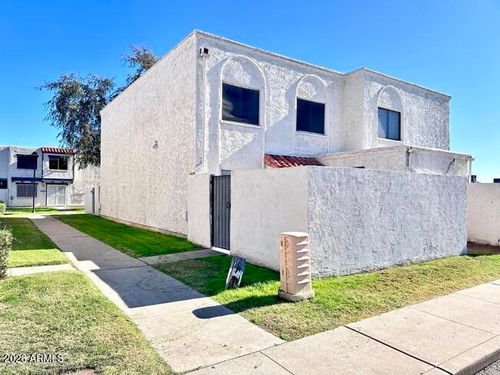 5205 N 42nd Pkwy, Phoenix, AZ, 85019-2406 | Card Image