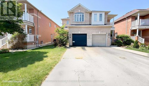 20 Belinda Drive, Brampton (Fletcher's Meadow), ON, L7A2W6 | Card Image