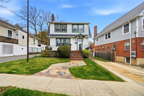 9 Harding Ave, Yonkers, NY, 10704-3903 | Card Image
