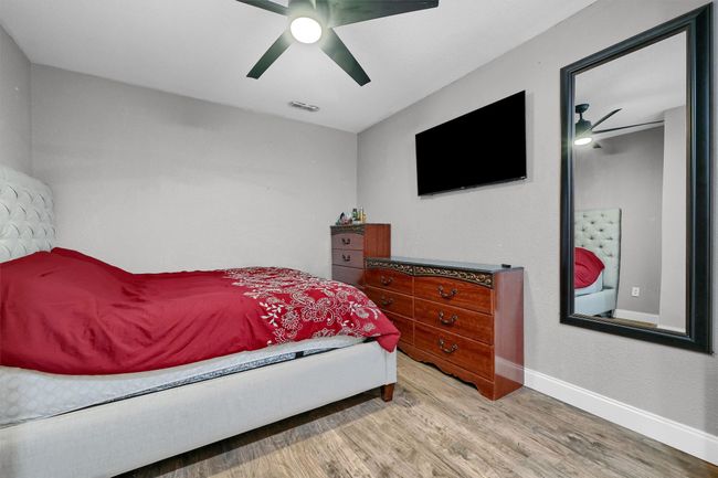 1432 S Austin St, House other with 4 bedrooms, 2 bathrooms and null parking in Sherman TX | Image 15