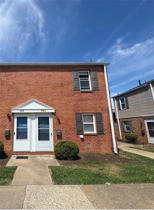 446 Britnie Ct, Newport News, VA, 23602-5635 | Card Image