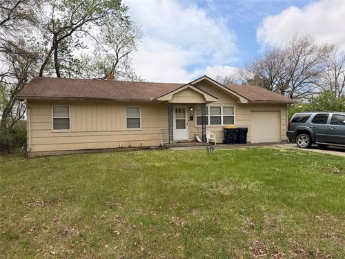 4603 E 114th Ter, Kansas City, MO, 64137-2524 | Card Image
