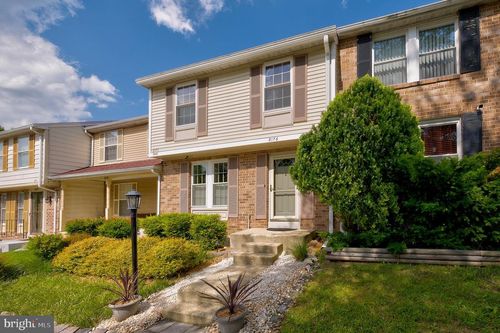 8176 Mandan Ter, Greenbelt, MD, 20770-2640 | Card Image