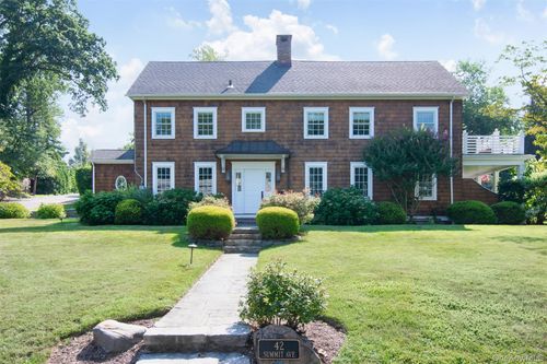 42 Summit Ave, Bronxville, NY, 10708-2527 | Card Image