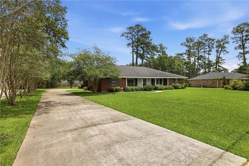 8 Golden Drive, Hammond, LA, 70401 | Card Image