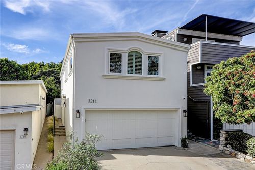 3211 N Valley Dr, Manhattan Beach, CA, 90266-3635 | Card Image