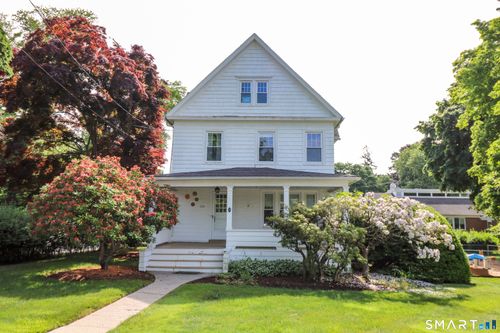 1790 Huntington Tpke, Trumbull, CT, 06611-5165 | Card Image