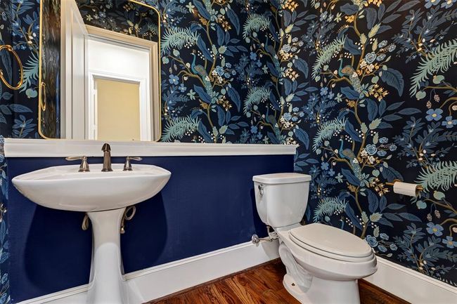 1818 Dart St, House other with 3 bedrooms, 5 bathrooms and 2 parking in Houston TX | Image 20