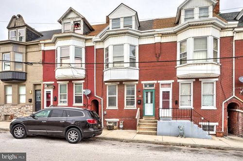 353 E Prospect St, YORK, PA, 17403-2319 | Card Image