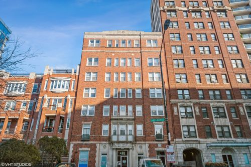 apt-407-432 W Belmont Ave, Chicago, IL, 60657-4782 | Card Image