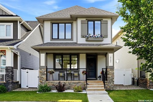 5121 Buckingham Dr E, Regina, SK, S4V3S3 | Card Image