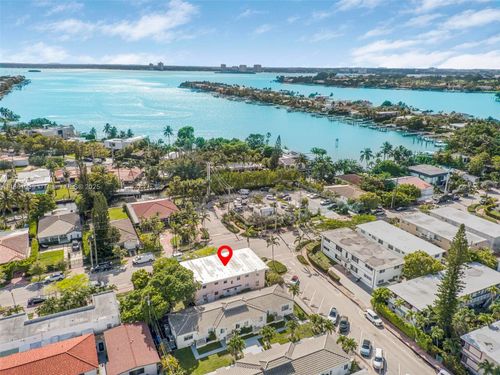 8031 Hawthorne Ave, Miami Beach, FL, 33141-1037 | Card Image