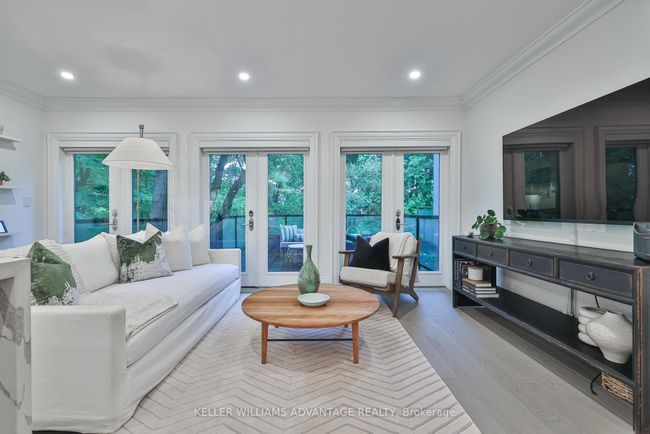 37 Farnham Ave, House other with 5 bedrooms, 5 bathrooms and 1 parking in Toronto ON | Image 12