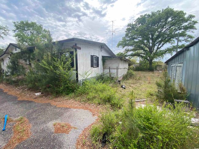 1368 Bluebird Rd, House other with 3 bedrooms, 2 bathrooms and 6 parking in Loris SC | Image 23