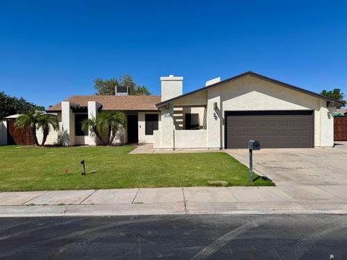 2718 W 25th St, Yuma, AZ, 85364-6833 | Card Image