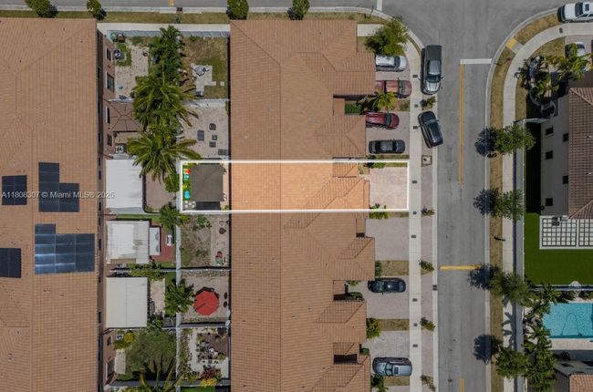 3427 W 89 Th Ter, Townhouse with 3 bedrooms, 3 bathrooms and null parking in HIALEAH FL | Image 56