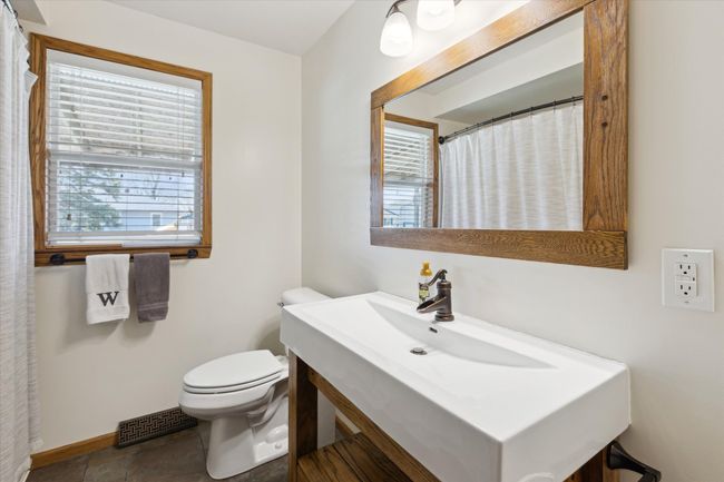 1557 Riviera St, House other with 3 bedrooms, 2 bathrooms and null parking in Saginaw MI | Image 11
