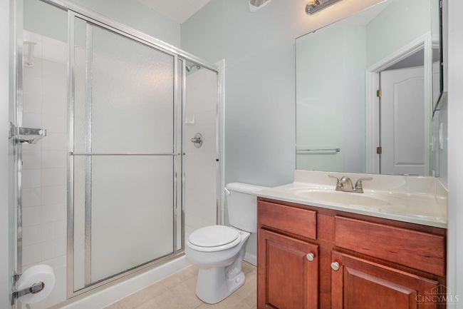 5406 Scarletoak Dr, Condo with 2 bedrooms, 2 bathrooms and null parking in Cincinnati OH | Image 13