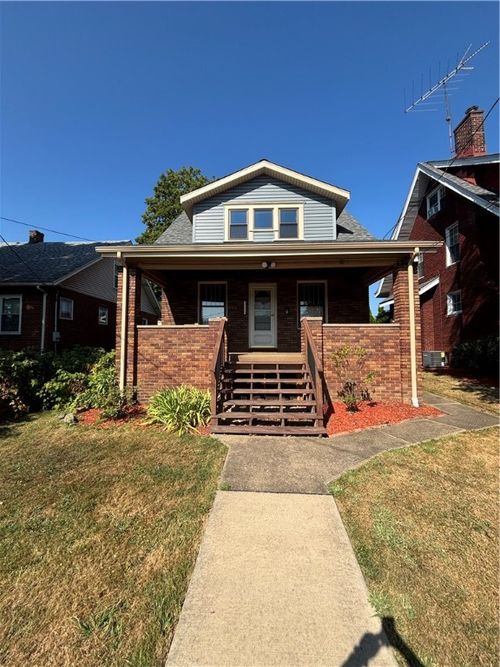 3005 4th Ave, Beaver Falls, PA, 15010-3605 | Card Image