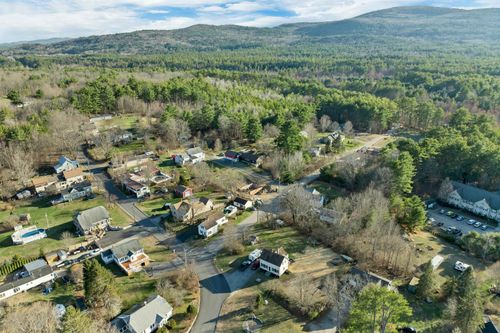 21 Saint Anthonys Rd, Sanbornville, NH, 03872-4402 | Card Image