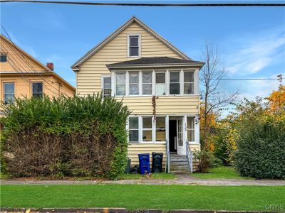 139 Pulaski Street, Home with 6 bedrooms, 2 bathrooms and null parking in Syracuse NY | Image 1