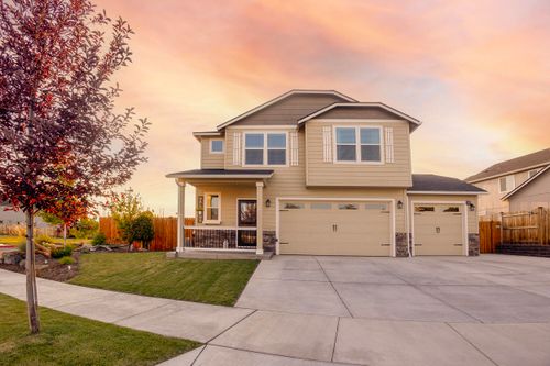 4199 Sw 34th St, Redmond, OR, 97756-6503 | Card Image
