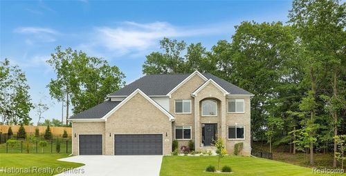 10392 Valley Creek Dr, Goodrich, MI, 48438 | Card Image