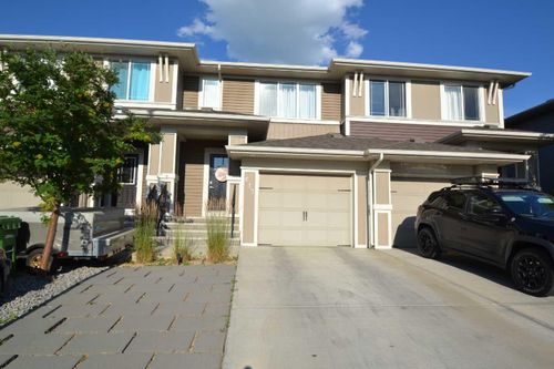 613 Hillcrest Rd Sw, Airdrie, AB, T4B4C8 | Card Image
