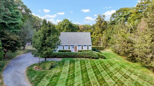 60 Birch Ln, Berlin, CT, 06037-3404 | Card Image