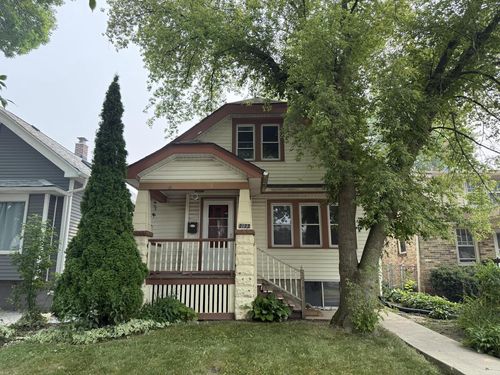 2122 S 77th Street, WEST ALLIS, WI, 53219 | Card Image