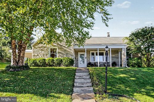 810 Allen St, NEW CUMBERLAND, PA, 17070-1522 | Card Image